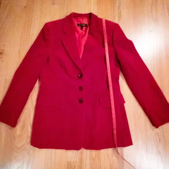 Vintage Escada Black Label Red Velvet Blazer - Picture 7 of 13